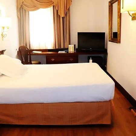 Hotel Miguel Angel Madrid