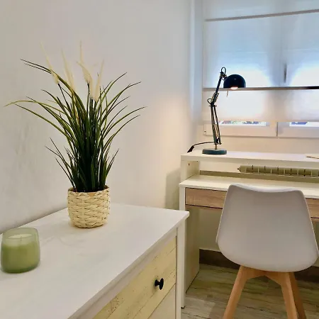 Apartamento Lopez Grass - Nuevo, A/a, Wifi, Tranquilo, Bien Comunicado Madrid