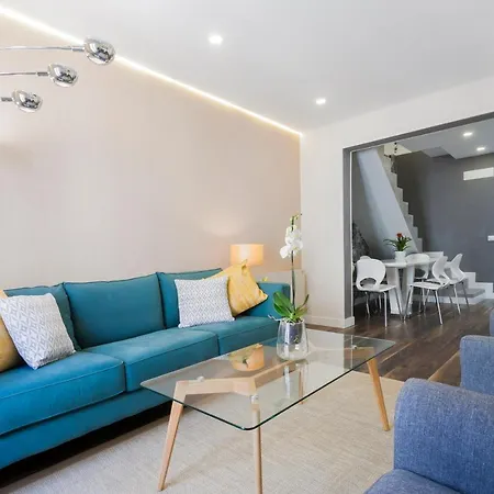 Apartment Relatores *