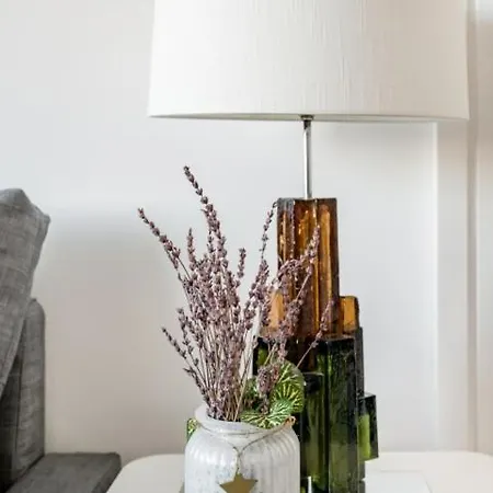 Apartment Urbantec Realty - Plaza De Colon
