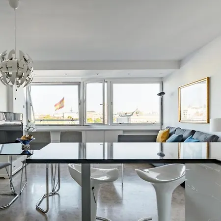 Apartment Urbantec Realty - Plaza De Colon *