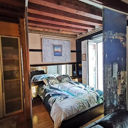 Centro Gran Via - Callao Apartment