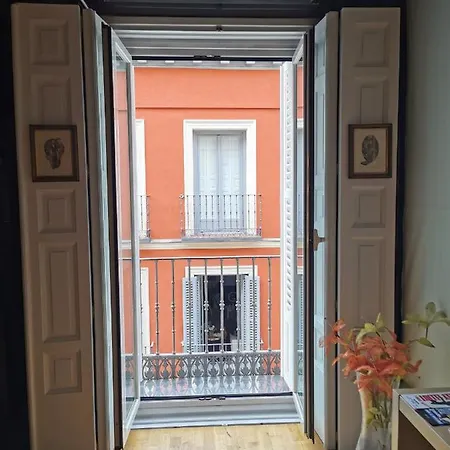 Centro Gran Via - Callao Apartment