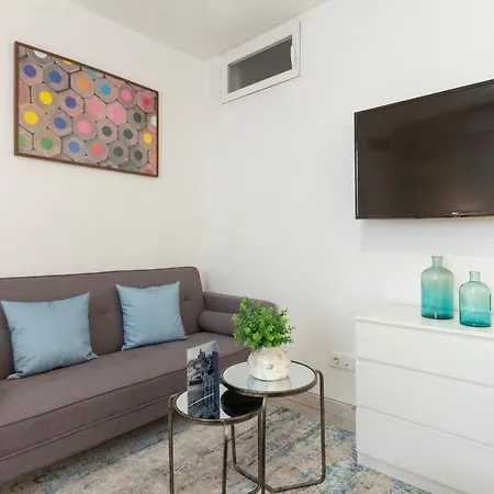 Apartment Ronda De Valencia Madrid