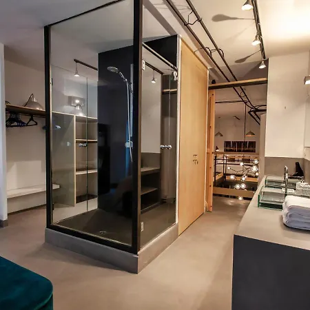 Lujoso Loft De 2 Plantas Junto Al Palacio Real De *
