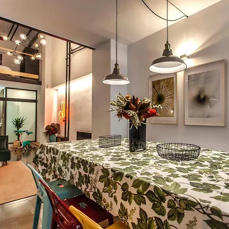 Lujoso Loft De 2 Plantas Junto Al Palacio Real De Apartment