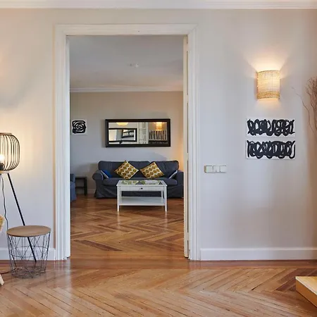 Exclusive Penthouse In Puerta De Alcala Madrid