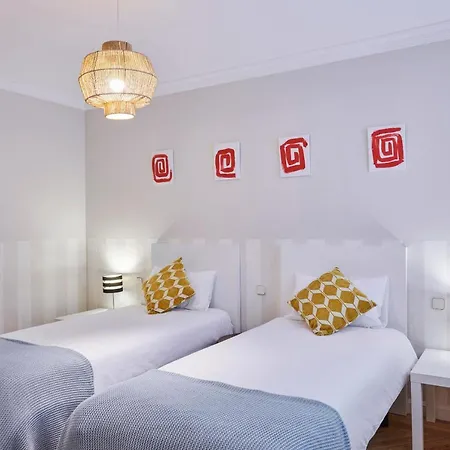 Exclusive Penthouse In Puerta De Alcala Madrid