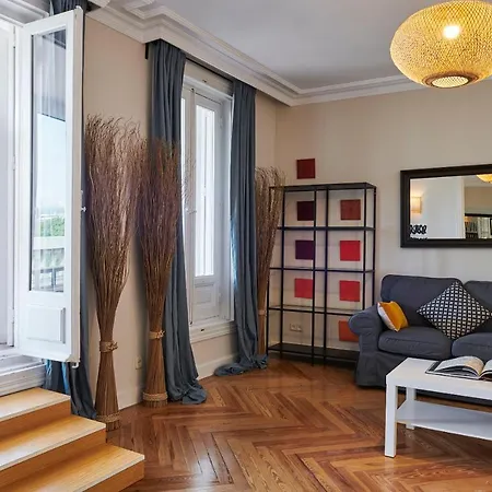 Exclusive Penthouse In Puerta De Alcala Madrid
