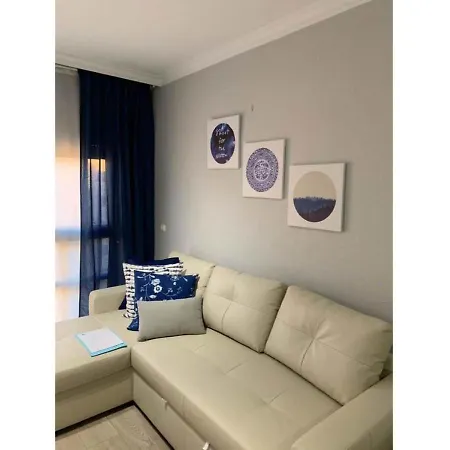 Pirra 44 Suite. Wanda Metropolitan, Aeropuerto, Ifema. Madrid