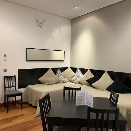 New Point Aparthotel 3*