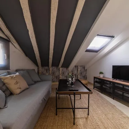 Apartment For You La Latina Ecm18