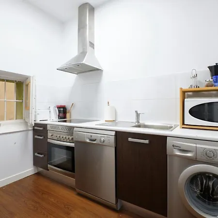 Marogo La Latina Apartmán *