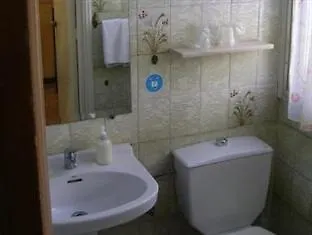 Armesto בית הארחה 3*