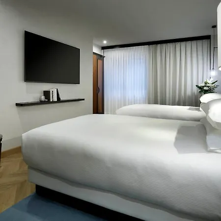 Hyatt Regency Hesperia 5* Madryt