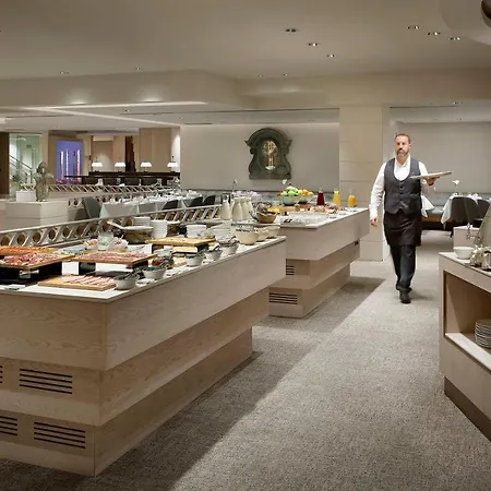 Hyatt Regency Hesperia