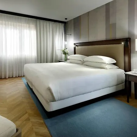 Hyatt Regency Hesperia