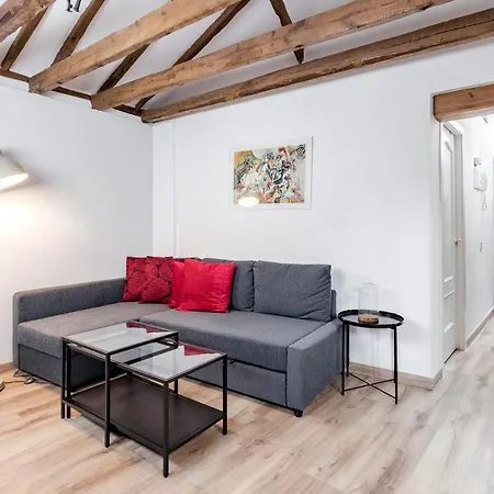 Apartamento Estupendo En El Centro De *