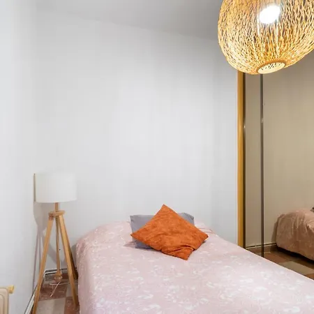 Casa Confortable - Junto A Ifema Y Aeropuerto * Madrid