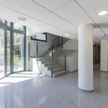 Daire Dobo Homes Manoteras 30 Madrid