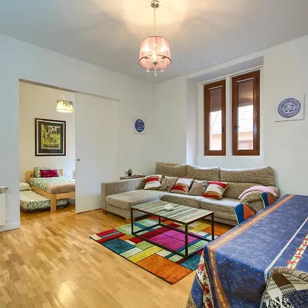 Beautiful Big Condominium In The Historical Center * Madrid