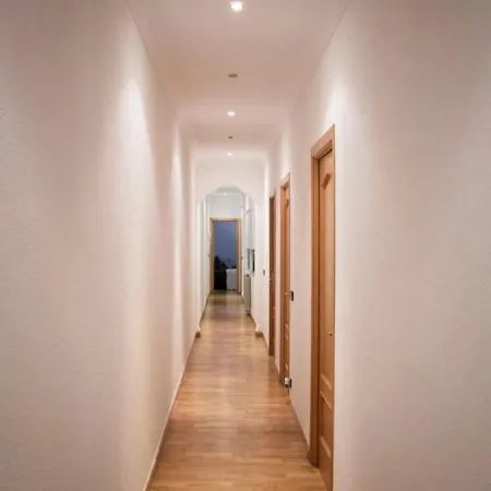 Apartment En Carretas - Puerta Del Sol *