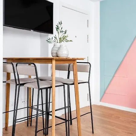 Color By Olala Homes Apartment *