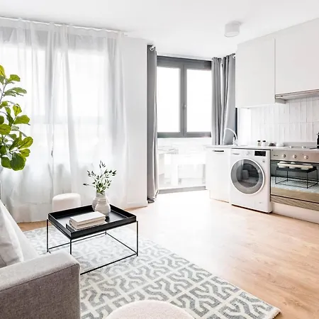 Color By Olala Homes Apartment *
