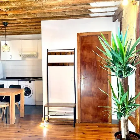 Atico Chueca Apartment *