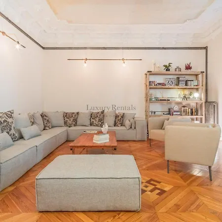 Plaza Santo Domingo Apartment