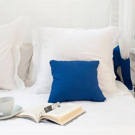 Cosy In The Heart Of Barrio De Letras *
