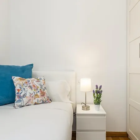 Apartment Waou Chamberi I - Alquiler Corta Duracion *