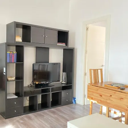 Apartamento Aretha. En La Latina . Jazz Y Teatros