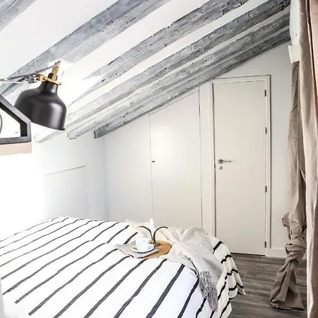 Apartamento Penthouse, 3bed In Heart Of Malasana *