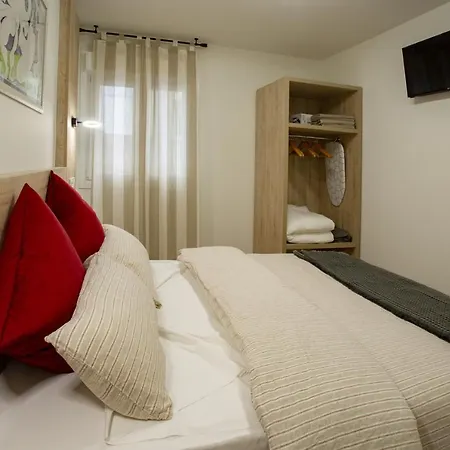 Goodrooms * Madrid