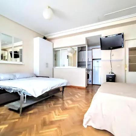 Garcia De Paredes Estudio Apartamento Madrid