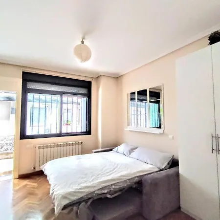 Apartment Garcia De Paredes Estudio Madrid