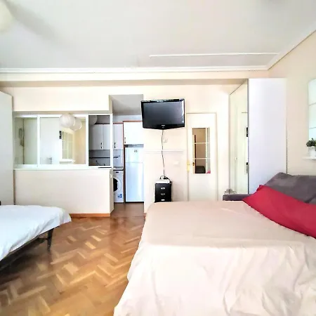 Apartment Garcia De Paredes Estudio