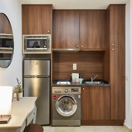Apartment Leeways Xxv In Gran Via
