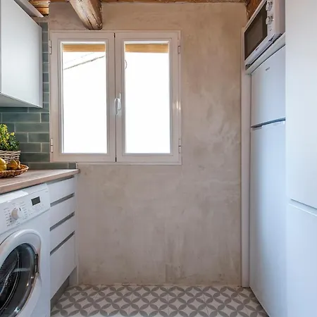 Renovado Atico En Chamberi Apartment