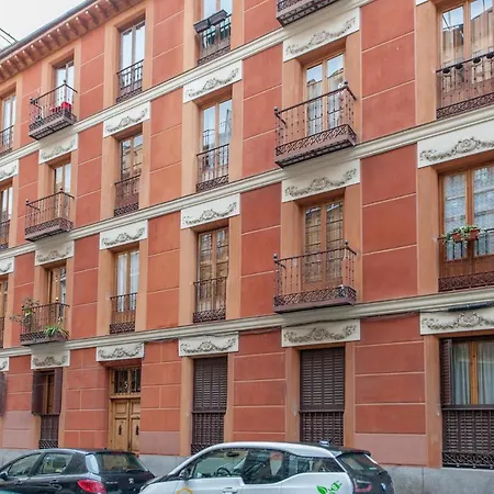 Apartment Renovado Atico En Chamberi Madrid