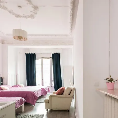 M&f 7 Rooms/7 Bathrooms Over Gran Via Apartamento