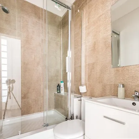 M&f 7 Rooms/7 Bathrooms Over Gran Via Apartamento