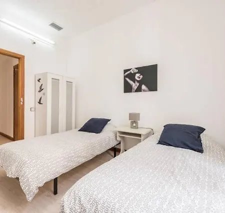 M&f Gran Via Apartment *