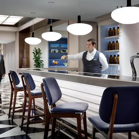 Hyatt Regency Hesperia Hotel
