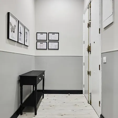Claudio Coello Ii Apartment