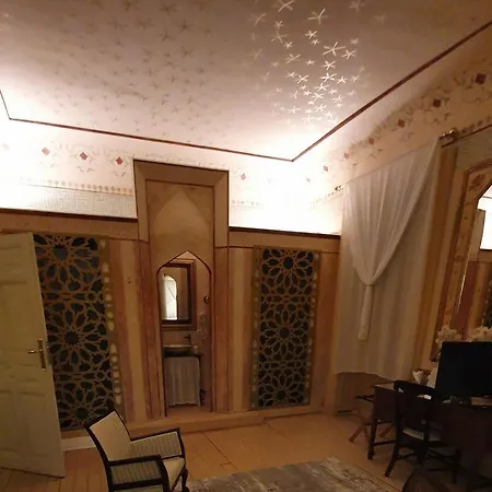 Guest house Escala Opera