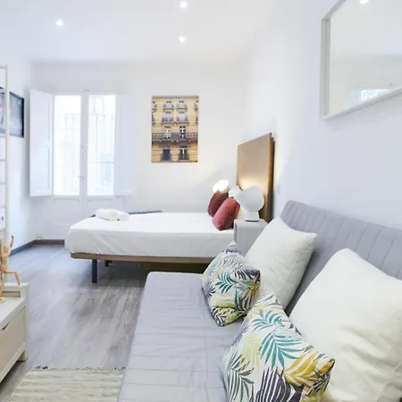 Apartment Leeways Loft Iii In Lope De Rueda *