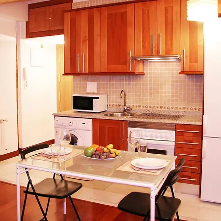 Gran Via, Behap Apartment Madrid