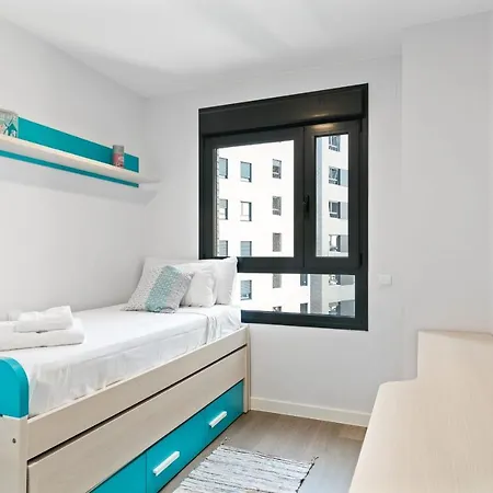 Stunning 2 Bedroom Near Adelfas